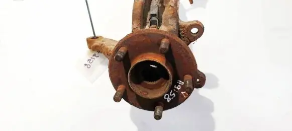Ford Mondeo Mk III Front wheel hub