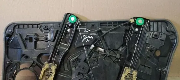 Volvo V40 Front window lifting mechanism without motor 31276215