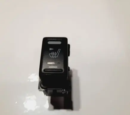 Nissan Navara D40 Seat heating switch VP6NEH12D40