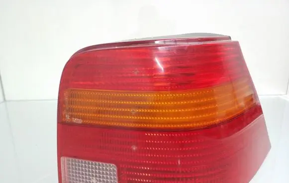 Volkswagen Golf IV Rear/tail lights 1J6945096R