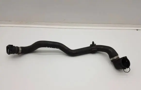 Jaguar XF X260 Engine coolant pipe/hose