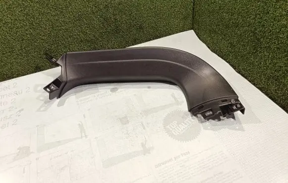 Porsche Cayenne (9Y0 9Y3) Tailgate trim 9Y0867608C