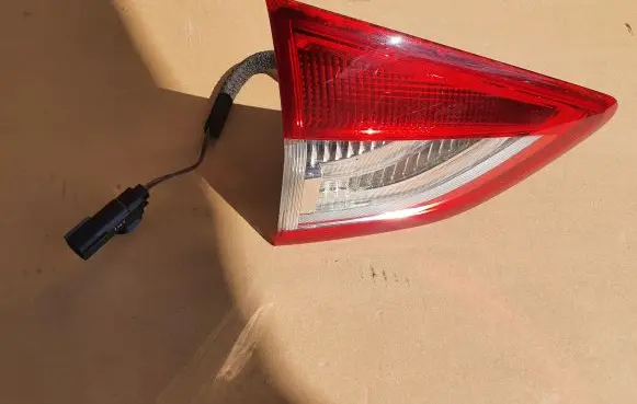 Ford Escape III Tailgate rear/tail lights CV4413A603BG