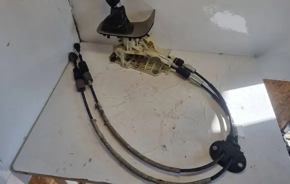 Volvo V70 Gear shift rod 31219639 00006129