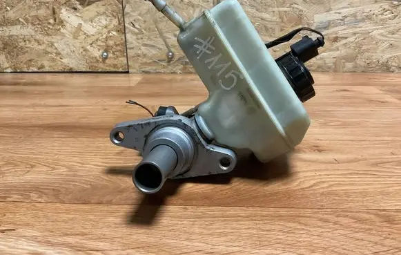 Volkswagen PASSAT B6 Master brake cylinder 03350886761