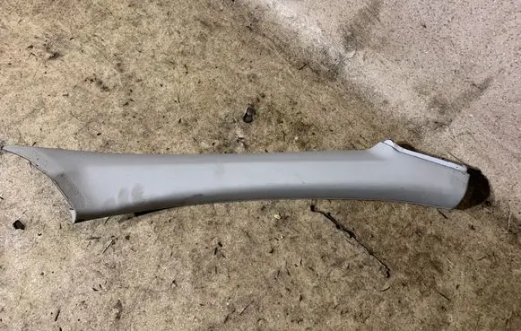 Mercedes-Benz SL R230 (A) pillar trim A2306900225