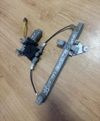 Nissan Almera Tino Rear door window regulator with motor 400600 400600T5 114930