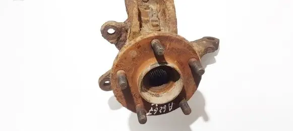 Ford Mondeo Mk III Front wheel hub