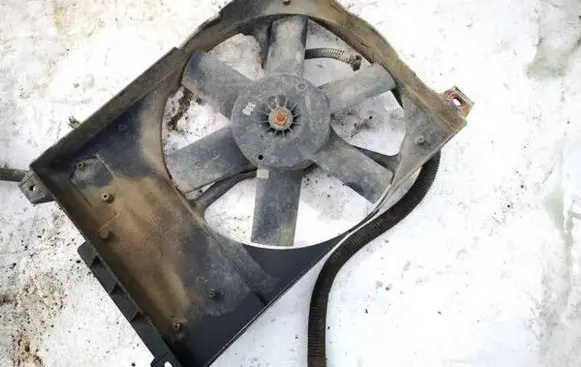Citroen Jumper Radiator cooling fan shroud 8240120