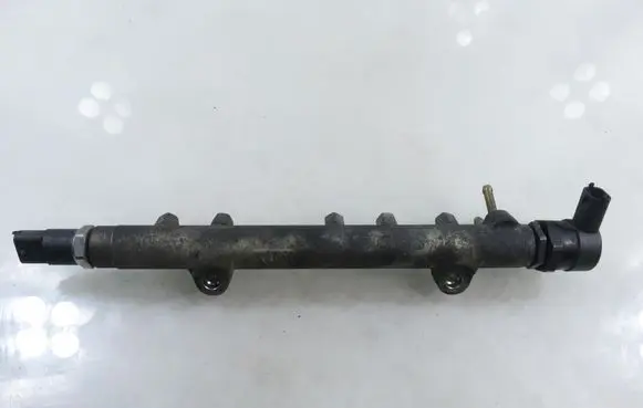Toyota Yaris Fuel main line pipe 238100N010 232800N010 0445214046