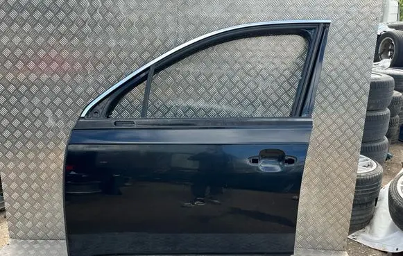 Audi Q7 4M Front door 