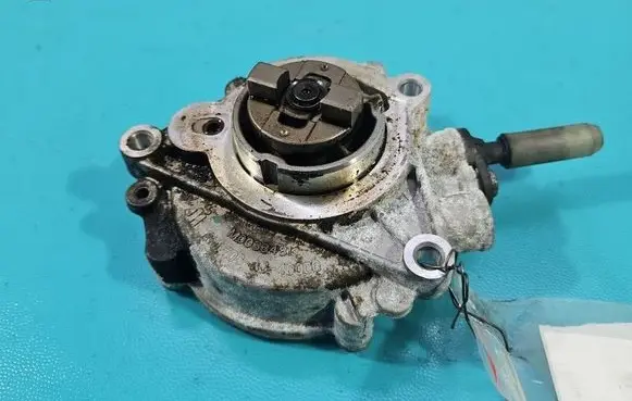 Citroen C3 Vacuum pump 9812133880 IMPRK1570924