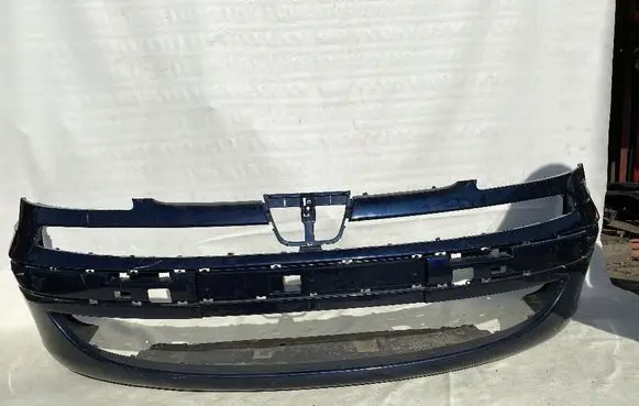 Peugeot 807 Front bumper