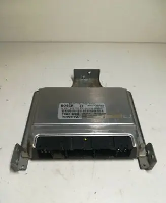Toyota Yaris Engine control unit/module 0281010563 8966152200