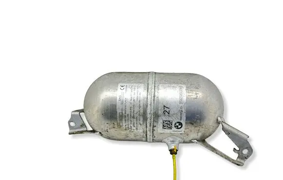BMW 7 G11 G12 Air suspension tank/reservoir 6861933