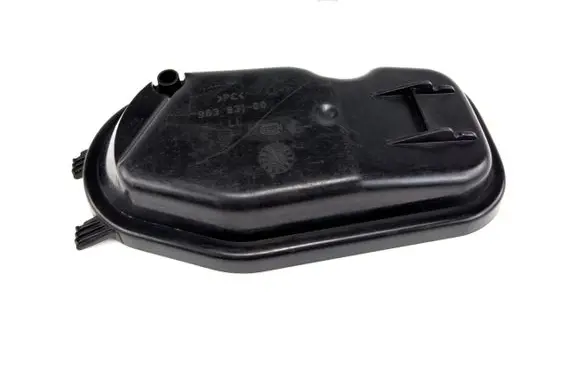 Volkswagen Polo III 6N 6N2 6NF Headlight/headlamp dust cover 96383100