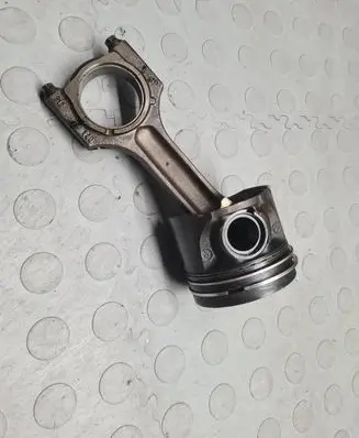 BMW 5 E60 E61 Piston with connecting rod 7792230