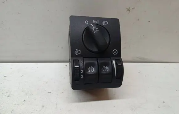 Opel Zafira A Light switch 09133249 065030327