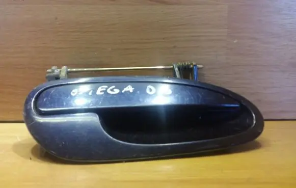 Opel Omega B1 Rear door exterior handle GM105