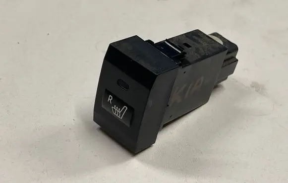 KIA Sorento Seat heating switch 937503E000 30108