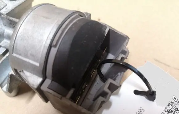 Ford Focus Ignition lock 3M513F880A