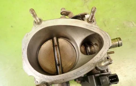 Opel Calibra Throttle body valve 028012200190448590