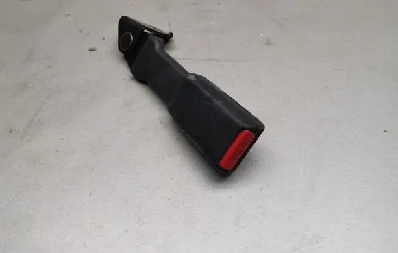 Honda Legend III KA9 Rear seatbelt buckle