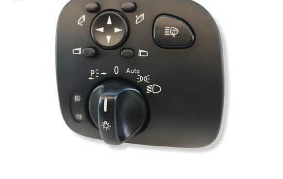 Mercedes-Benz C W203 Light switch A2035450704