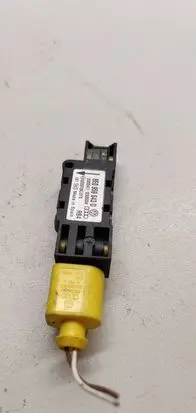 Audi A4 S4 B7 8E 8H Airbag deployment crash/impact sensor 8E0959643D