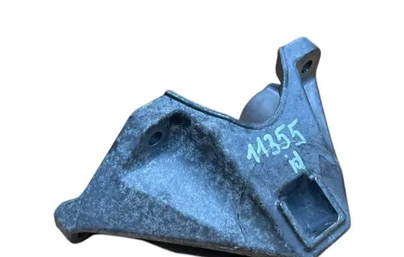 BMW 5 F10 F11 Engine mounting bracket 22118777628 8777628