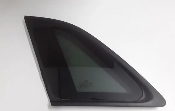 Rear side window
