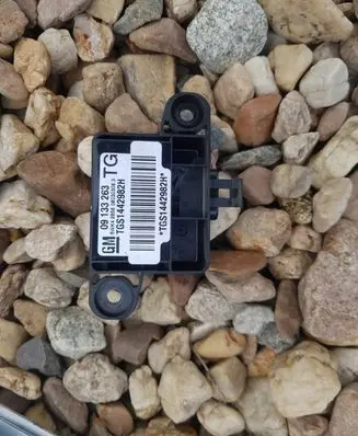 Opel Zafira A Airbag deployment crash/impact sensor TGS1442982H 09133263