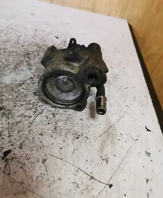 Volvo S40, V40 Power steering pump 26041434 7700843996 7700872160