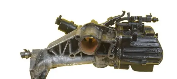 Alfa Romeo Giulietta EGR valve cooler 940A4000