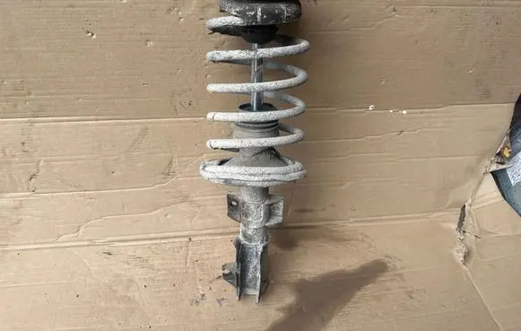 Volvo V70 Front shock absorber with coil spring