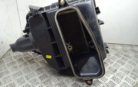 Mercedes-Benz GLE (W166 - C292) Air filter box A1668300153