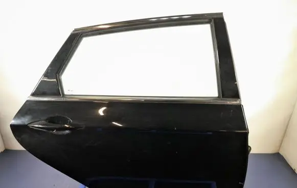 Hyundai i40 Rear door 