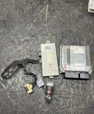 Engine ECU kit and lock set