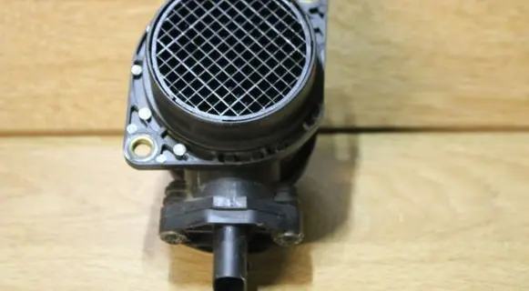 Audi A4 S4 B7 8E 8H Mass air flow meter 06A906461L 0280218063