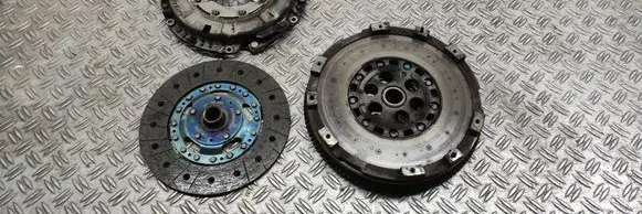 Opel Antara Clutch set kit C496980049