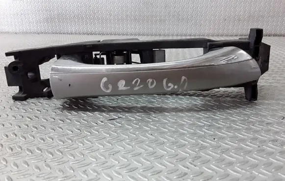 Mercedes-Benz C W203 Rear door exterior handle