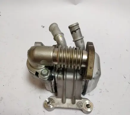 KIA Sportage EGR valve cooler 202009278070 284602U001 2009261005U16