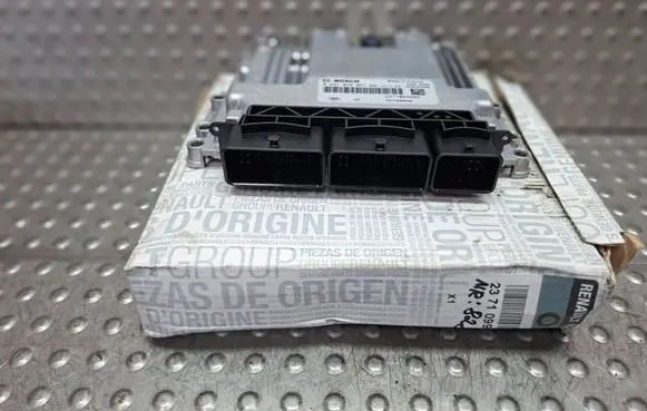 Renault Talisman Engine control unit/module S26338828 0281034051 237109963R