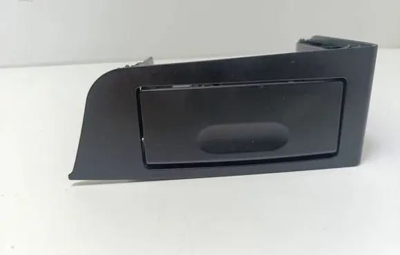 BMW 5 E60 E61 Rear door ashtray 8208234