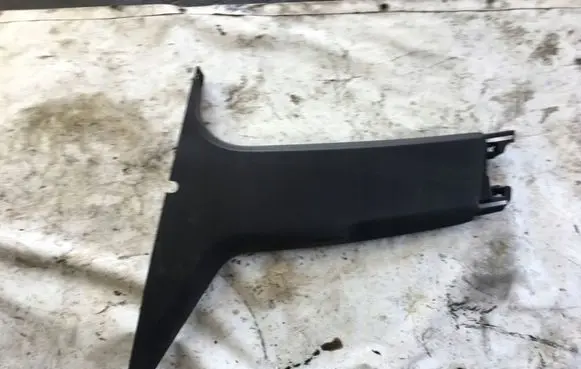 Citroen DS4 (B) pillar trim (bottom) 9687485877