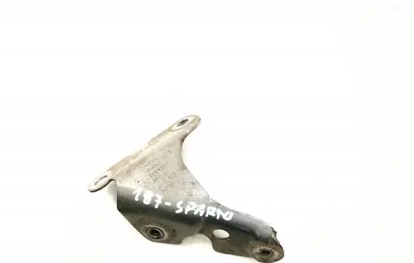 Audi Q7 4L Fender mounting bracket 4L0821136