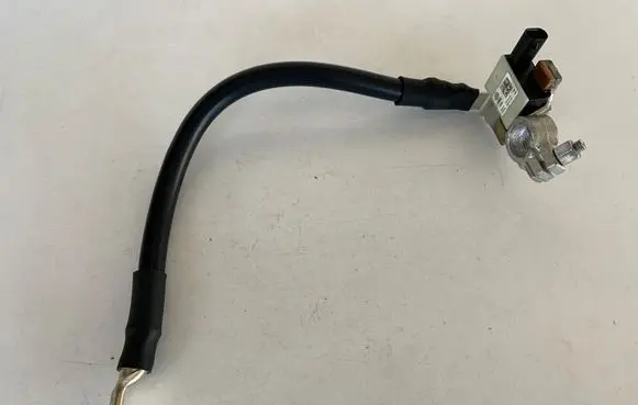 Audi S5 Facelift Negative earth cable (battery) 8T0915181