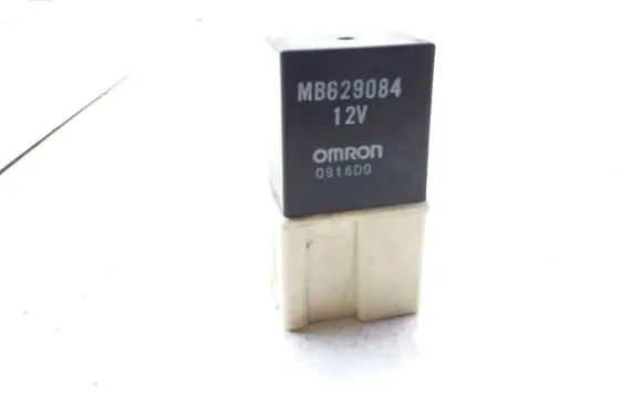 Mitsubishi Colt Other relay MB629084