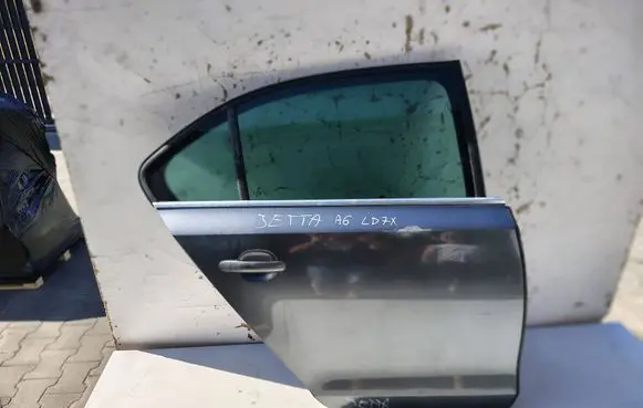 Rear door