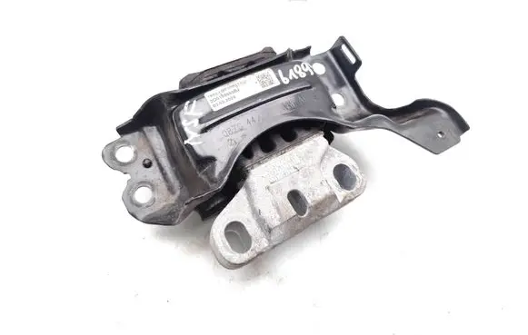 Volkswagen Polo VI Engine mount bracket 2Q0199555BJ